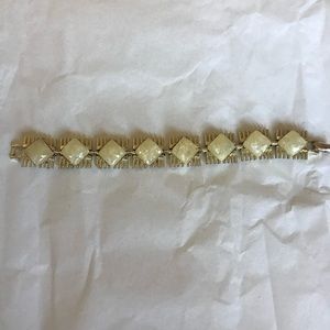 Vintage 1950’s confetti lucite bracelet.